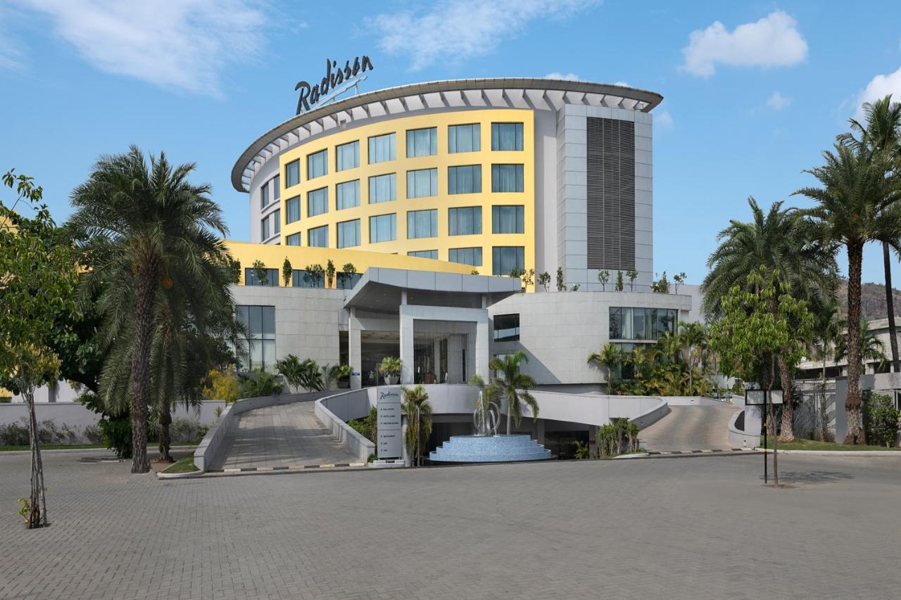 Radisson Salem Hotel Exterior photo